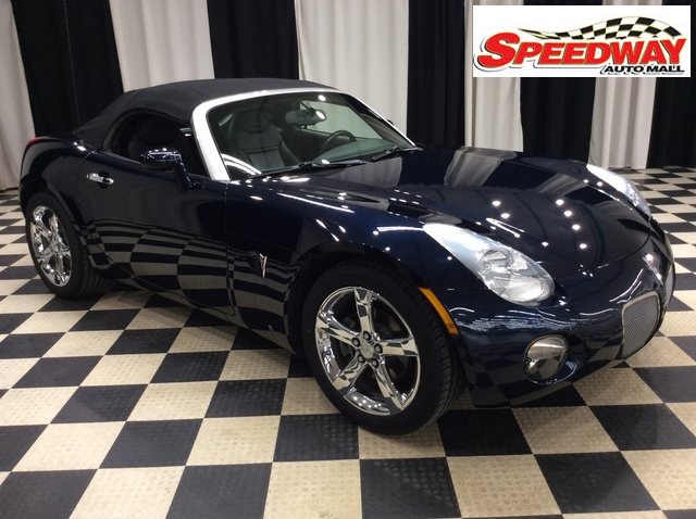 2008 Pontiac Solstice Base's photo