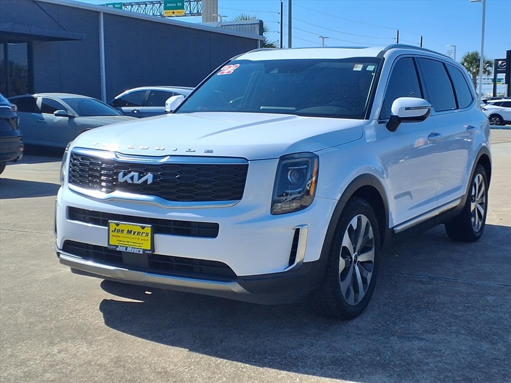2022 Kia Telluride S White at Bayway Cadillac Southwest