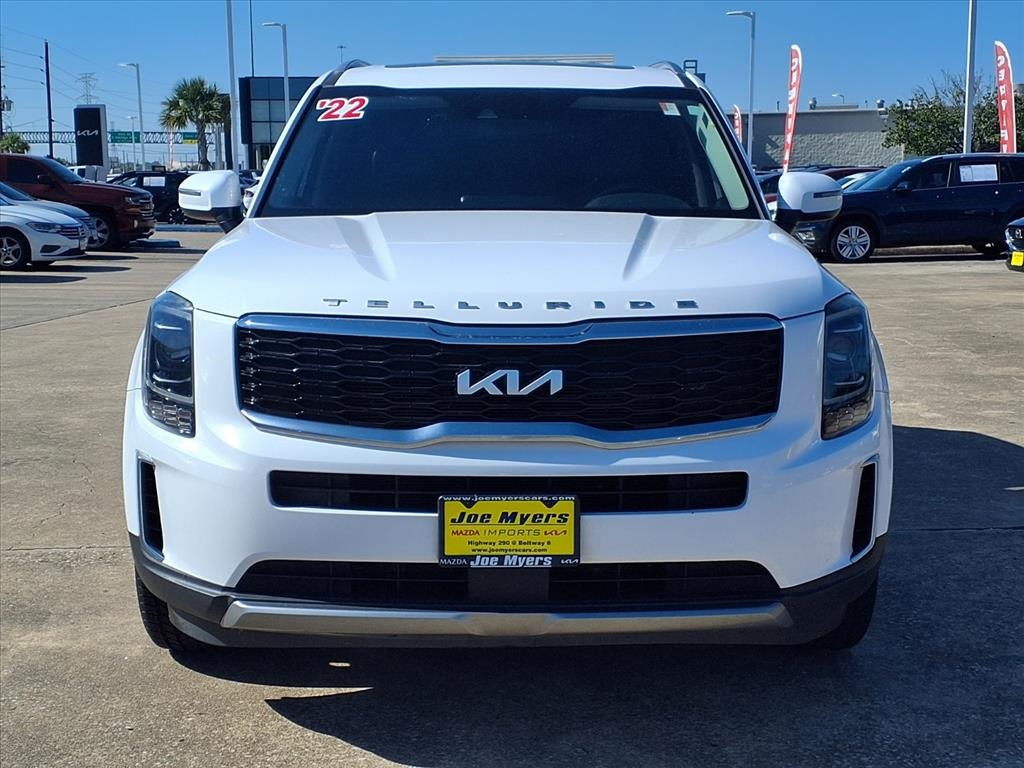 2022 Kia Telluride S White at Bayway Cadillac Southwest