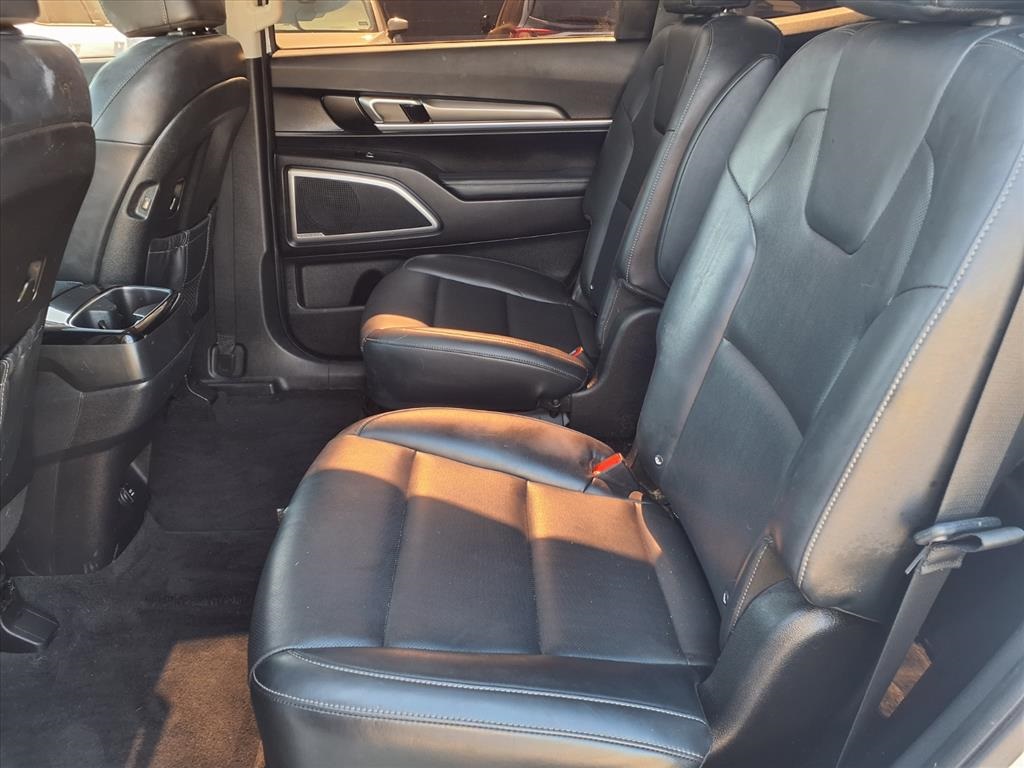 2022 Kia Telluride S White at Bayway Cadillac Southwest