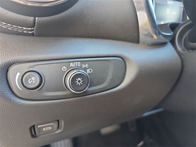 Used Car 2023 Chevrolet Blazer  Lt For Sale Under $30,000 In San Antonio, Texas