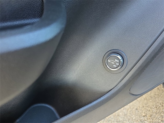 Used Car 2023 Chevrolet Blazer  Lt For Sale Under $30,000 In San Antonio, Texas