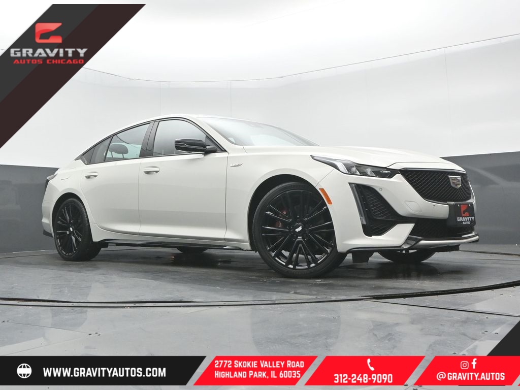 2022 Cadillac CT5 V-Series's photo