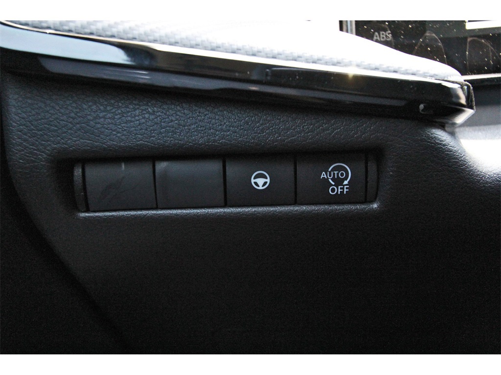 2025 Nissan Kicks SR Red at Bravo Nissan