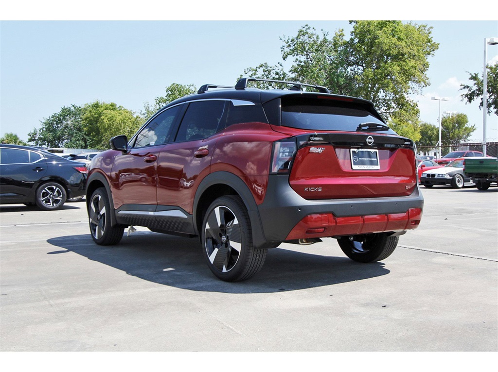 2025 Nissan Kicks SR Red at Bravo Nissan