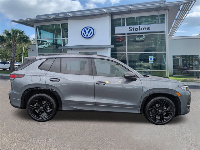2025 Volkswagen Tiguan 2.0T SE R-Line Black Gray at Stokes Volkswagen