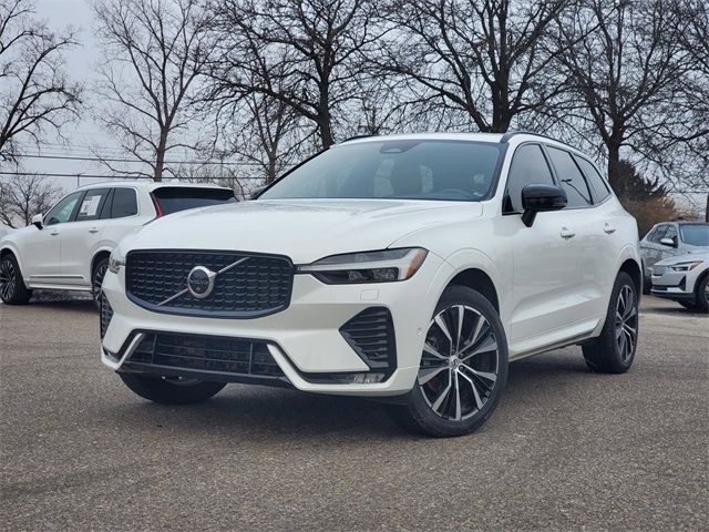 2023 Volvo XC60 B5 Ultimate Dark Theme AWD