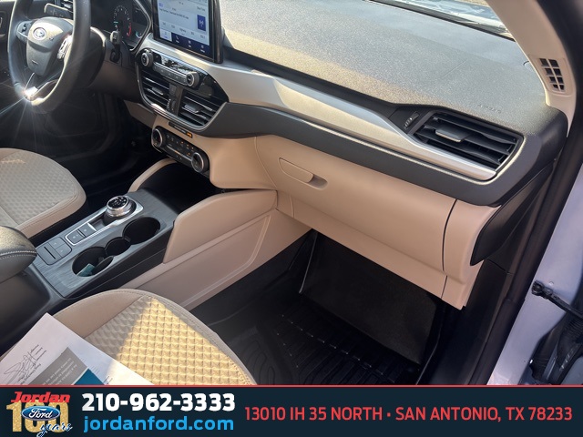Used Car 2022 Ford Escape  Se For Sale Under $25,000 In San Antonio, Texas