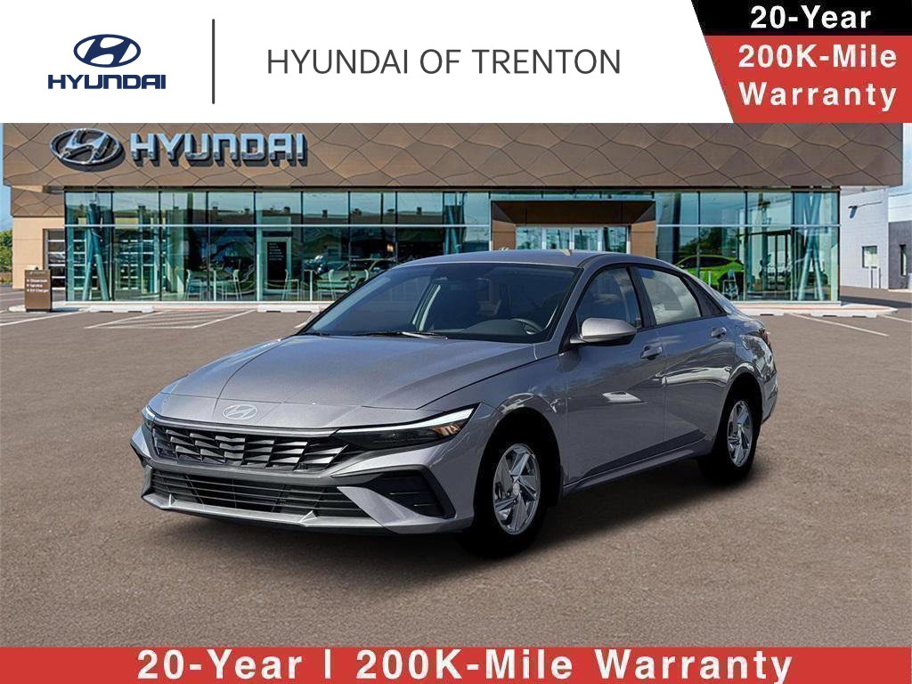 2026 Hyundai Elantra SE FWD