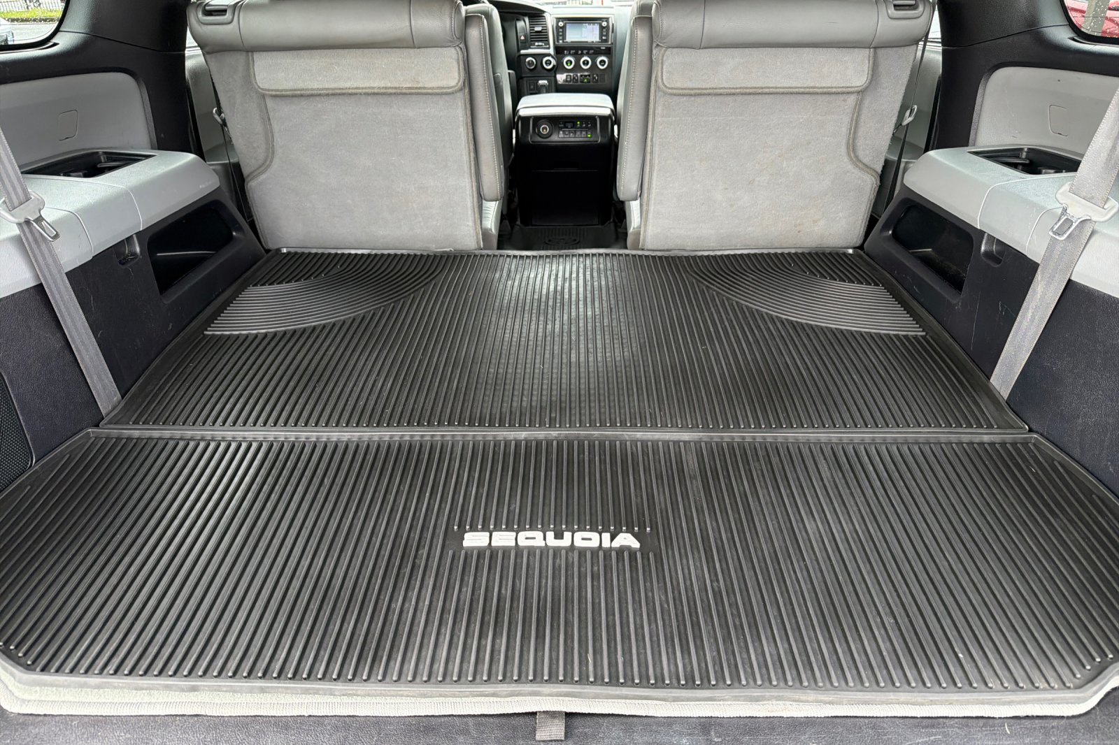 2019 Toyota Sequoia Limited - Photo 15