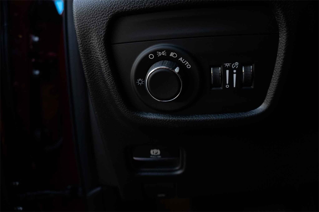 New Car 2025 Jeep Grand Cherokee  Altitude For Sale Under $40,000 In San Marcos, Texas