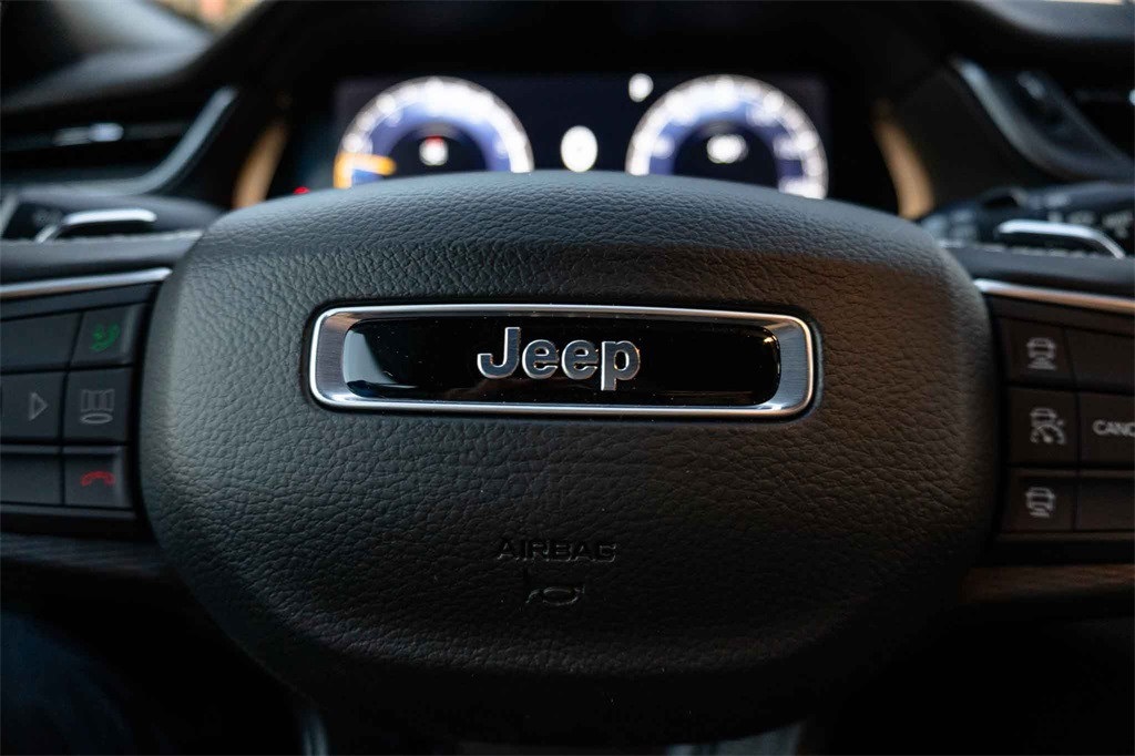 New Car 2025 Jeep Grand Cherokee  Altitude For Sale Under $40,000 In San Marcos, Texas