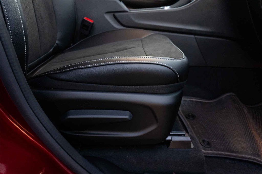 New Car 2025 Jeep Grand Cherokee  Altitude For Sale Under $40,000 In San Marcos, Texas