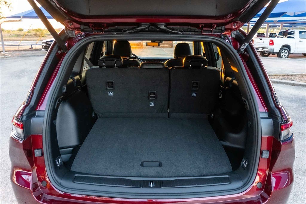 New Car 2025 Jeep Grand Cherokee  Altitude For Sale Under $40,000 In San Marcos, Texas