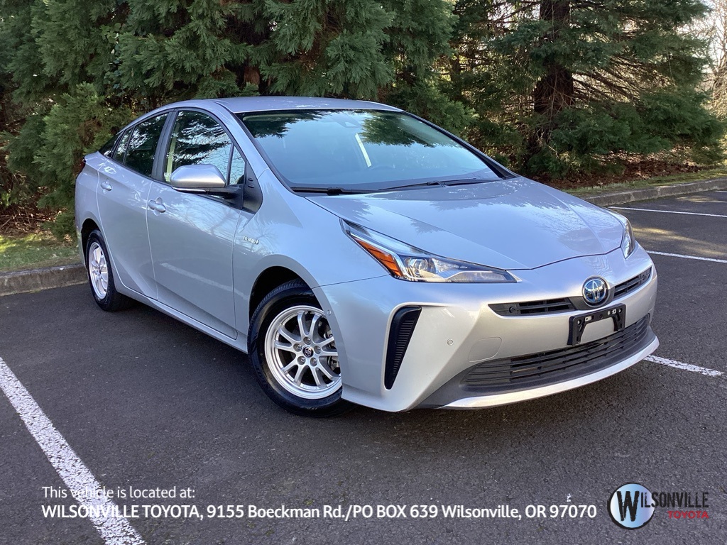 2022 Toyota Prius LE FWD