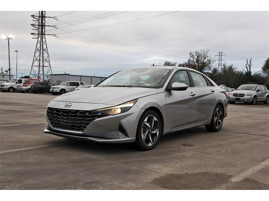 2022 Hyundai Elantra SEL Silver at Emmons Autoplex