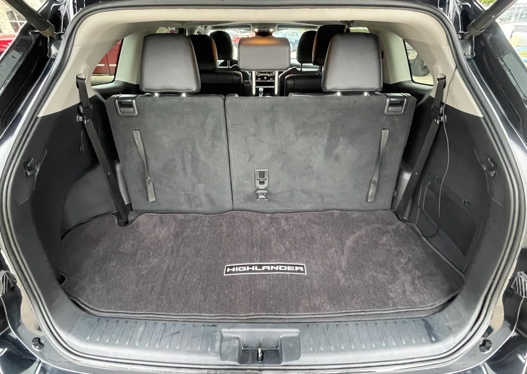 2020 Toyota Highlander XLE Black at Classic Elite Chevrolet Sugar Land