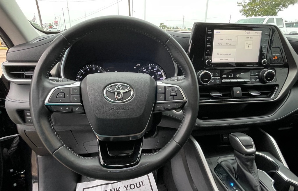 2020 Toyota Highlander XLE Black at Classic Elite Chevrolet Sugar Land