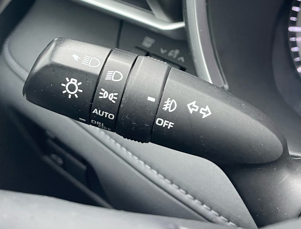 2020 Toyota Highlander XLE Black at Classic Elite Chevrolet Sugar Land