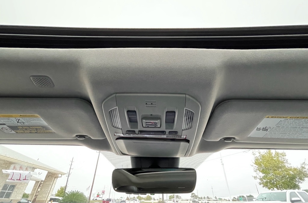 2020 Toyota Highlander XLE Black at Classic Elite Chevrolet Sugar Land