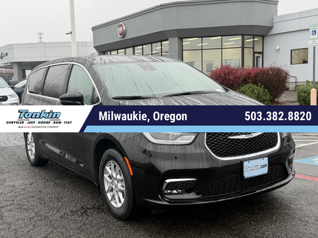 2026 Chrysler Pacifica Select FWD