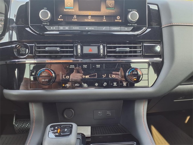 2025 Nissan Pathfinder Rock Creek photo 11