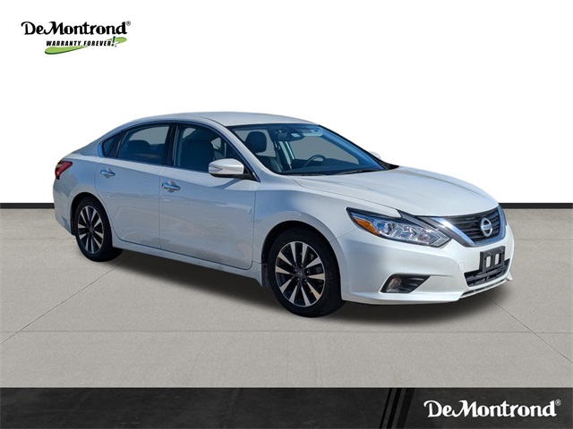 2017 Nissan Altima 2.5 SL White at Emmons Autoplex