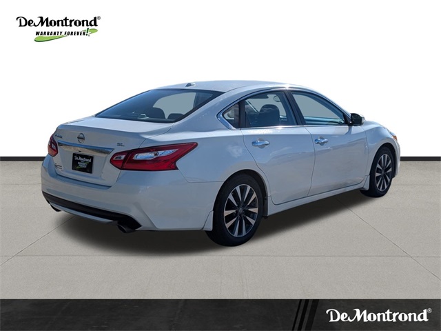 2017 Nissan Altima 2.5 SL White at Emmons Autoplex