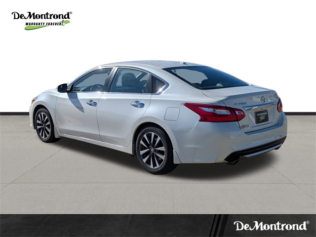 2017 Nissan Altima 2.5 SL White at Emmons Autoplex