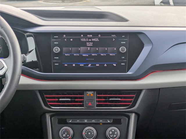 2022 Volkswagen Taos 1.5T SE Black at Stokes Volkswagen