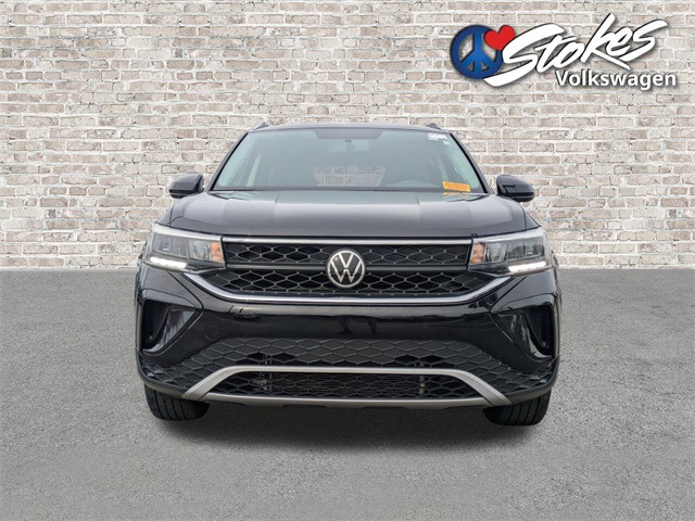 2022 Volkswagen Taos 1.5T SE Black at Stokes Volkswagen
