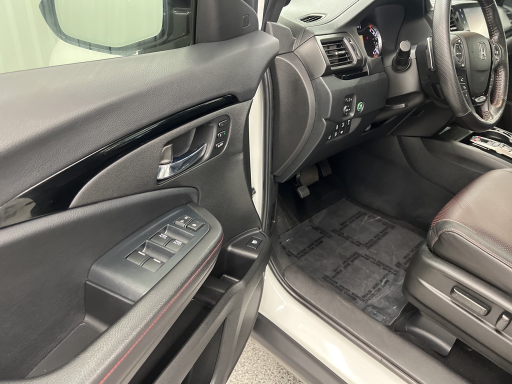 2022 Honda Ridgeline Black Edition White at AutoSavvy Houston Southwest