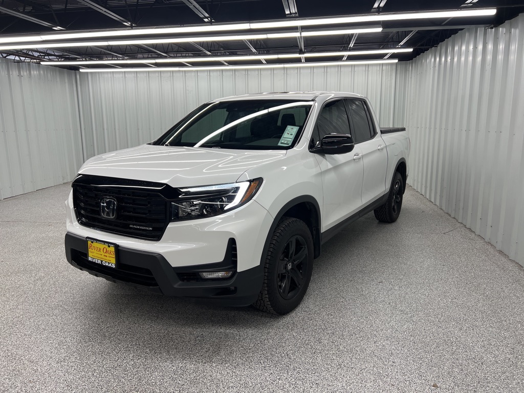 2022 Honda Ridgeline Black Edition White at AutoSavvy Houston Southwest
