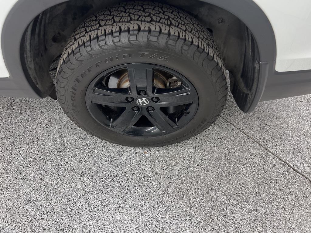 2022 Honda Ridgeline Black Edition White at AutoSavvy Houston Southwest