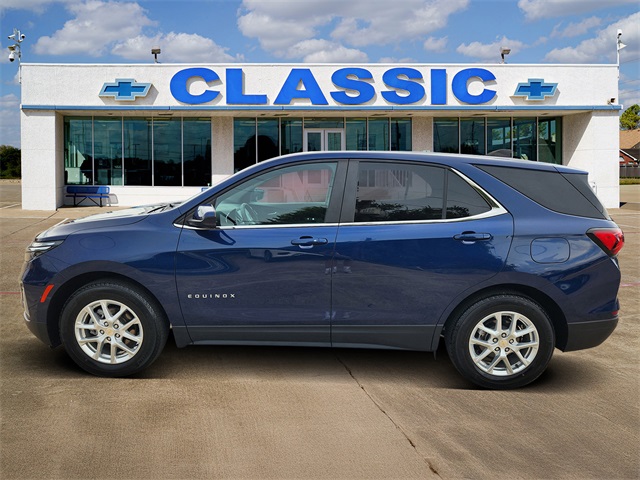 2022 Chevrolet Equinox LT - 3