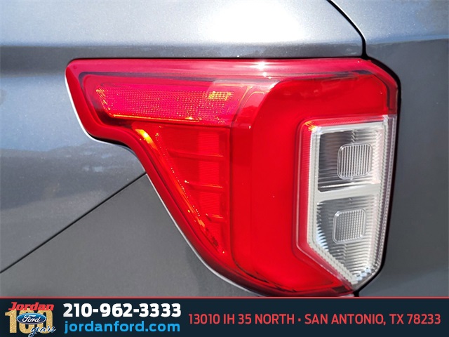 Used Car 2021 Ford Explorer  Platinum For Sale Under $35,000 In San Antonio, Texas