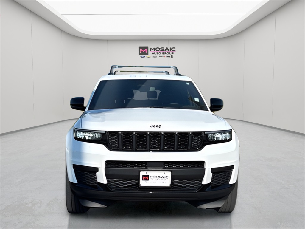 Used 2022 Jeep Grand Cherokee L Altitude with VIN 1C4RJKAG7N8591366 for sale in Zumbrota, Minnesota
