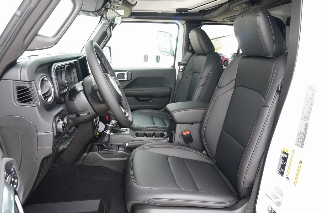 New Car 2025 Jeep Gladiator  Sport For Sale Under $50,000 In Weatherford, Texas