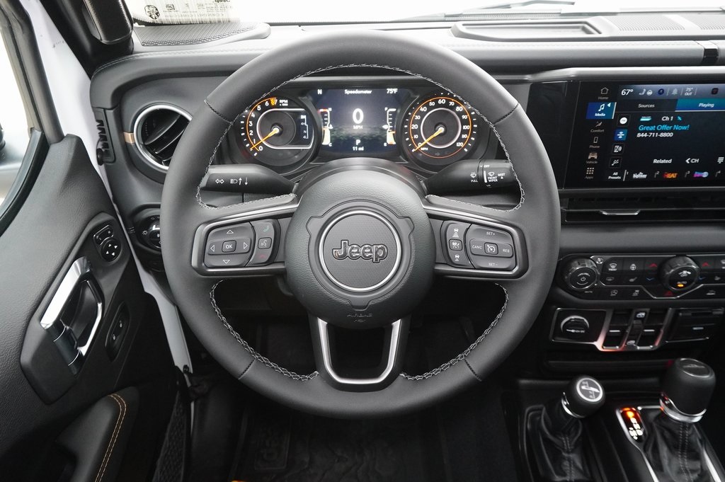 New Car 2025 Jeep Gladiator  Sport For Sale Under $50,000 In Weatherford, Texas