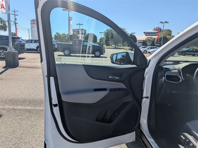 2024 Chevrolet Equinox LT White at Superior Honda