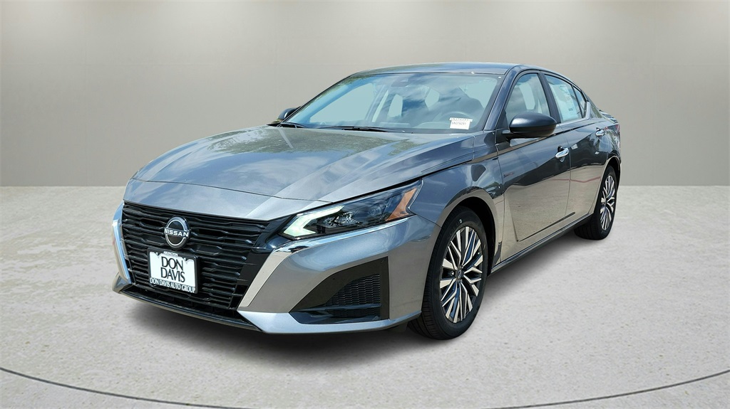 2025 Nissan Altima