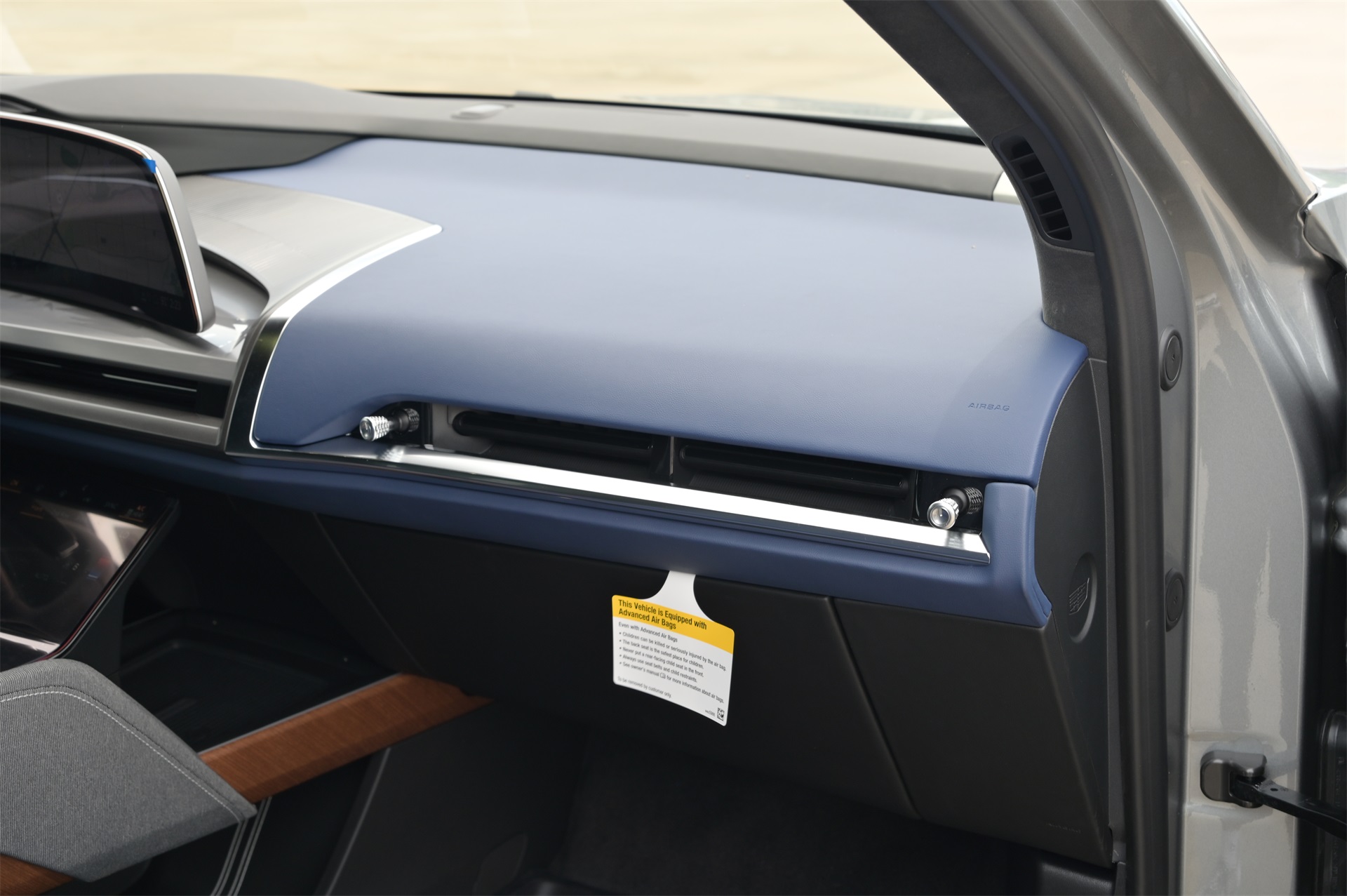 2026 Cadillac VISTIQ Premium Luxury Silver at Bayway Cadillac of The Woodlands