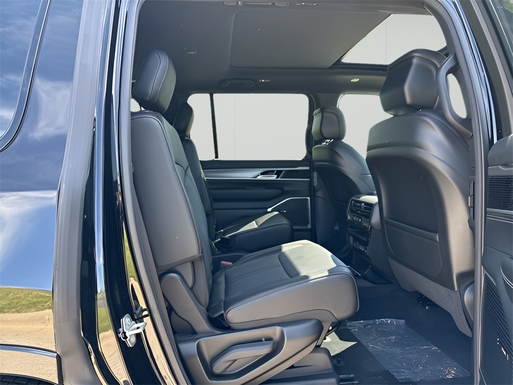 2025 Wagoneer Wagoneer