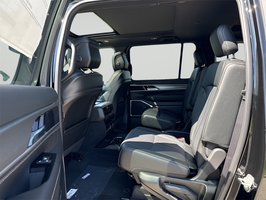 2025 Wagoneer Wagoneer