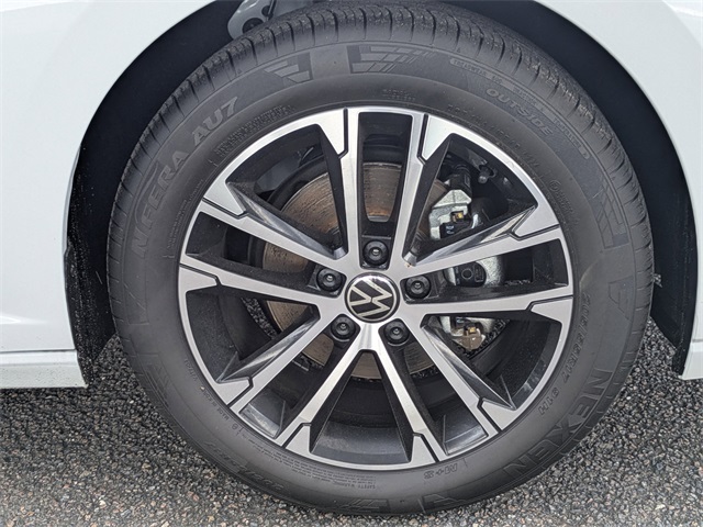 2025 Volkswagen Jetta 1.5T Sport - 10