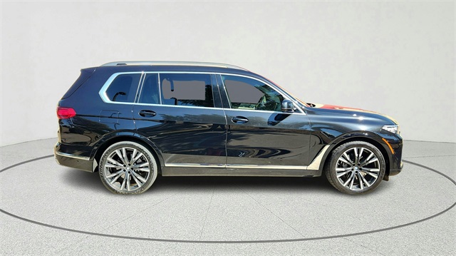 2021 BMW X7