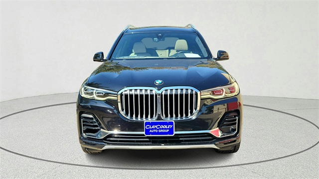 2021 BMW X7