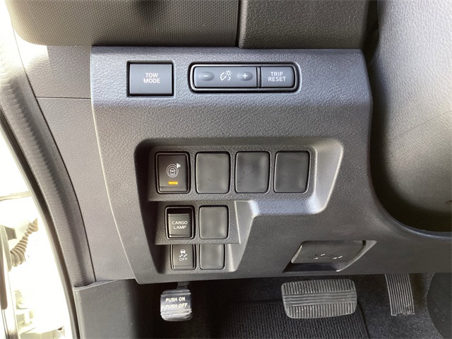 Used Car 2023 Nissan Frontier  Pro-x For Sale Under $30,000 In San Antonio, Texas