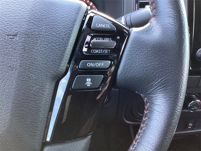 Used Car 2023 Nissan Frontier  Pro-x For Sale Under $30,000 In San Antonio, Texas