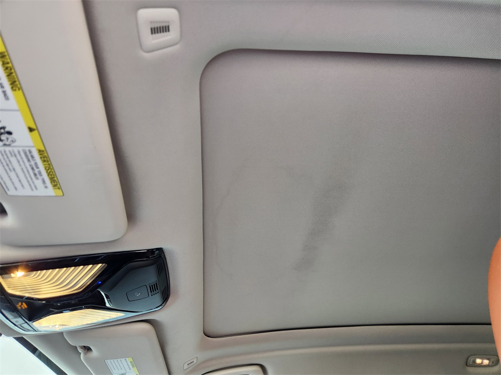 2023 BMW X7 xDrive40i White at Ultimate Motorsports